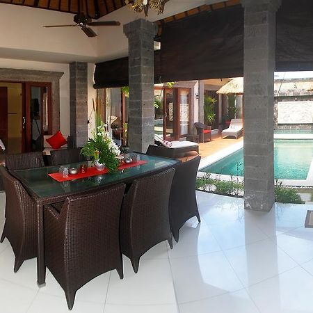 Mango Villa Sanur Oda fotoğraf